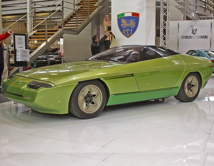 BERTONE RAMARRO CORVETTE